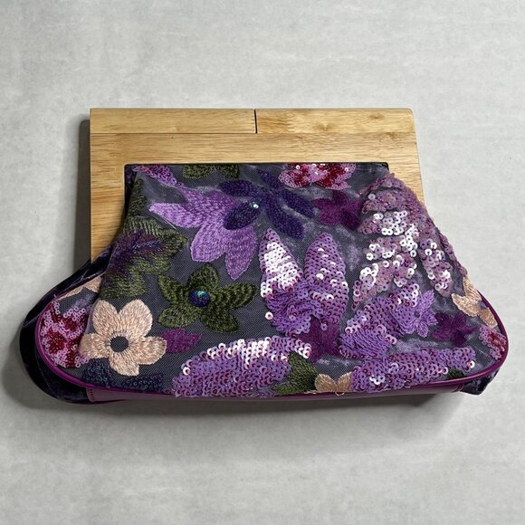 Floral Sequin Embellished Clutch With Velvet & Wooden Frame purple shein - Picture 6 of 7